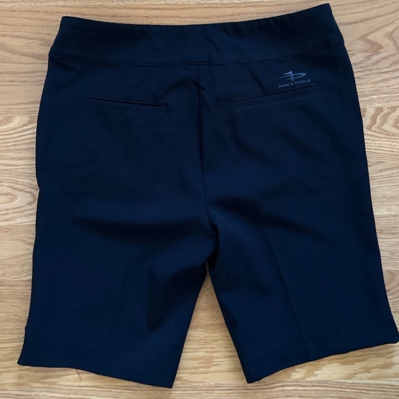 Page and Tuttle NWOT Women's Pull-On Golf Shorts (M) - Picture 7 of 10